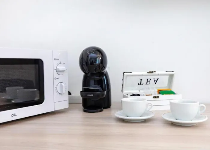 Guest house Appia With Free Parking & Direct Bus To Venice *