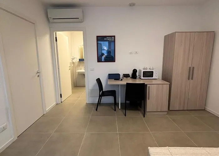 Appia With Free Parking & Direct Bus To Venice * Mestre